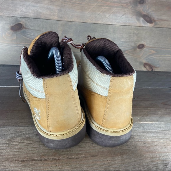 Timberland Womens size 6 shoes wheat brown lace up ankle chukka boots - Picture 5 of 8